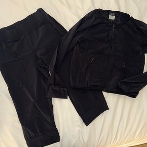 Nike Women’s DriFit Cropped Pants & Jacket Set